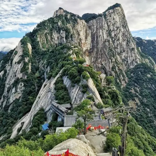 陕西旅游景点-华山