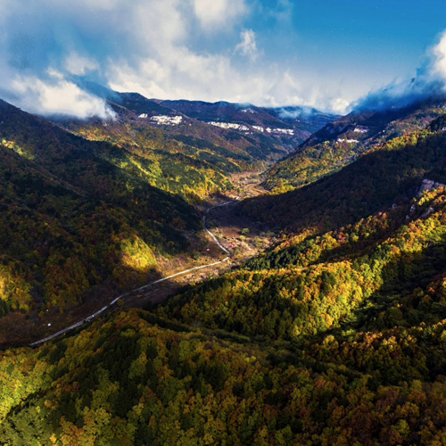 山西旅游景点-庞泉沟风景区