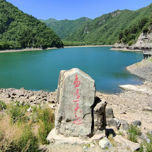 青海旅游景点-孟达天池