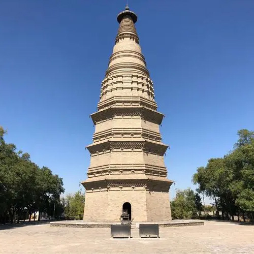 宁夏旅游景点-宏佛塔