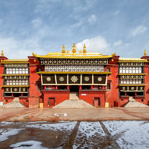 西藏旅游景点-强巴林寺