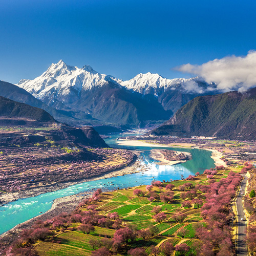 西藏旅游景点-雅鲁藏布大峡谷